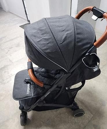 Прогулочная коляска BeneBaby (компактная складная) - Легкая городская at lalafo.kg Прогулочная коляска BeneBaby (компактная складная) - Легкая городская