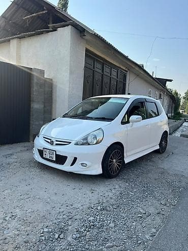 Honda Fit: 2004 г., Вариатор, Хэтчбэк at lalafo.kg Honda Fit: 2004 г., Вариатор, Хэтчбэк