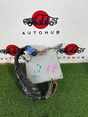 ЭБУ ДВС TOYOTA HARRIER 3 2006 (б/у) at lalafo.kg ЭБУ ДВС TOYOTA HARRIER 3 2006 (б/у)