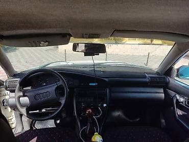 Audi S4: 1993 г., 2 л, Механика, Седан at lalafo.kg — 7 Audi S4: 1993 г., 2 л, Механика, Седан — 7