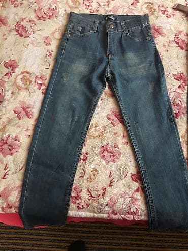 Джинсы и брюки, цвет - Синий, Новый at lalafo.kg Джинсы и брюки, цвет - Синий, Новый
