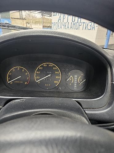 Honda CR-V: 2001 г., 2 л, Автомат, Бензин, Кроссовер at lalafo.kg Honda CR-V: 2001 г., 2 л, Автомат, Бензин, Кроссовер