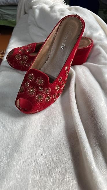 Саболор, 40, Колдонулган, түсү - Кызыл, Өзү алып кетүү lalafo.kg да — 4 Саболор, 40, Колдонулган, түсү - Кызыл, Өзү алып кетүү — 4