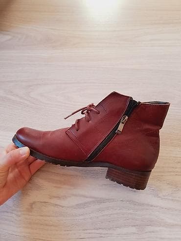 Кожаные ботинки осень-весна с лёгким утеплителем размер 37-37,5 at lalafo.kg Кожаные ботинки осень-весна с лёгким утеплителем размер 37-37,5