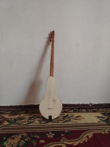 Орук комуз сатылат басы 15мин адрес Куршаб ватсап номерим at lalafo.kg Орук комуз сатылат басы 15мин адрес Куршаб ватсап номерим