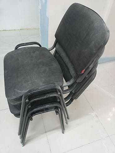 Офис шкафтары: Кеңсе отургучу, Колдонулган, түсү - Кара, Башка материал lalafo.kg да — 1 Офис шкафтары: Кеңсе отургучу, Колдонулган, түсү - Кара, Башка материал — 1