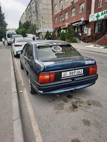 Opel Vectra: 1995 г., 1.8 л, Механика, Бензин, Седан at lalafo.kg Opel Vectra: 1995 г., 1.8 л, Механика, Бензин, Седан