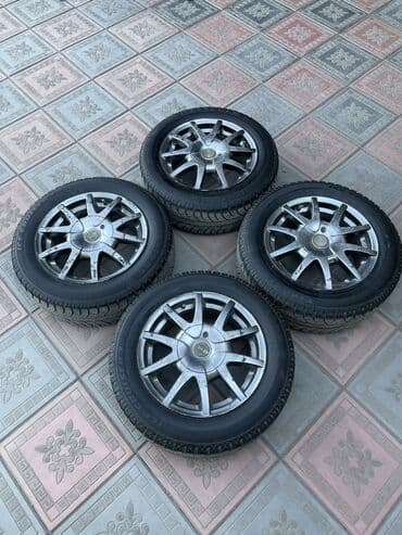 Литые Диски R 15 Honda, Комплект, отверстий - 4, Б/у at lalafo.kg Литые Диски R 15 Honda, Комплект, отверстий - 4, Б/у