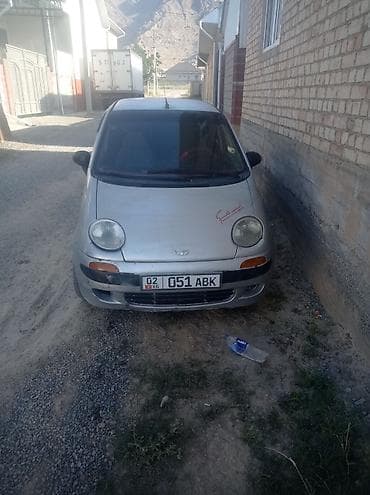 Daewoo Matiz: 1999 г., 0.8 л, Кол менен иштөөчү, Бензин, Хетчбек lalafo.kg да Daewoo Matiz: 1999 г., 0.8 л, Кол менен иштөөчү, Бензин, Хетчбек
