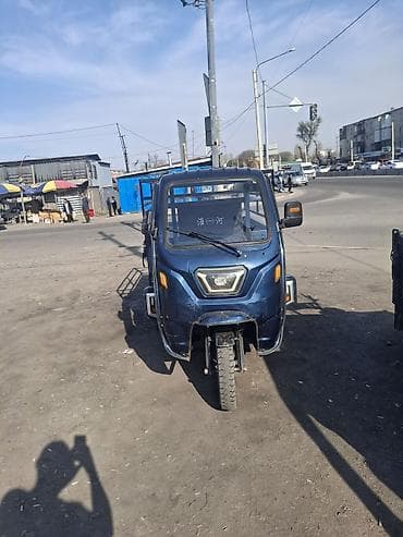 Легкий грузовик, Стандарт, 2 т, Б/у at lalafo.kg Легкий грузовик, Стандарт, 2 т, Б/у