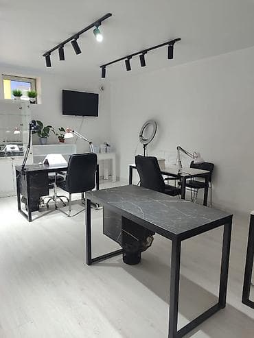 Аренда кабинетов в салонах красоты, 34 м², Для бровиста, Для визажиста, Для лешмейкера at lalafo.kg Аренда кабинетов в салонах красоты, 34 м², Для бровиста, Для визажиста, Для лешмейкера