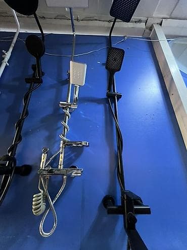 Душ топтомдору: Душевые системы и смесители для ванной - Настенные душевые стойки с lalafo.kg да — 1 Душ топтомдору: Душевые системы и смесители для ванной - Настенные душевые стойки с — 1