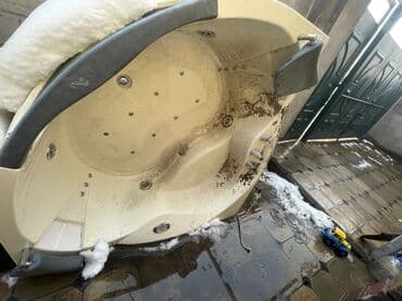 Джакузи, Угловая, Акрил at lalafo.kg Джакузи, Угловая, Акрил