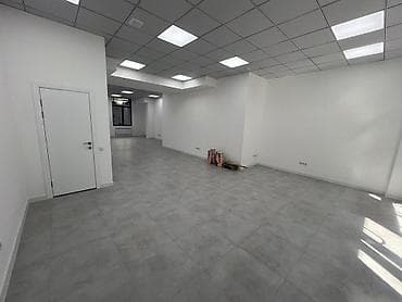 Сдаю коммерческое помещение 180 кв.м, 2й этаж. Рядом кофейни, салоны at lalafo.kg Сдаю коммерческое помещение 180 кв.м, 2й этаж. Рядом кофейни, салоны