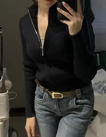 Женская кофта-кардиган на молнии at lalafo.kg Женская кофта-кардиган на молнии