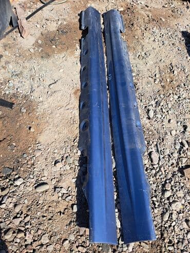 Решетка радиатора BMW Б/у, Оригинал at lalafo.kg Решетка радиатора BMW Б/у, Оригинал