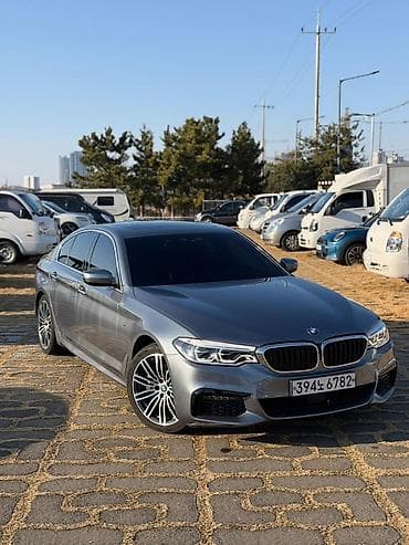 BMW 5 series: 2019 г., 2 л, Автомат, Бензин, Седан at lalafo.kg BMW 5 series: 2019 г., 2 л, Автомат, Бензин, Седан