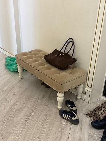 Банкетка, Без полок, цвет - Бежевый at lalafo.kg Банкетка, Без полок, цвет - Бежевый