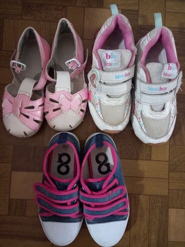 Обувь (8 пар) для девочки. Размер 28-31. Отличное и хорошее состояние at lalafo.kg Обувь (8 пар) для девочки. Размер 28-31. Отличное и хорошее состояние
