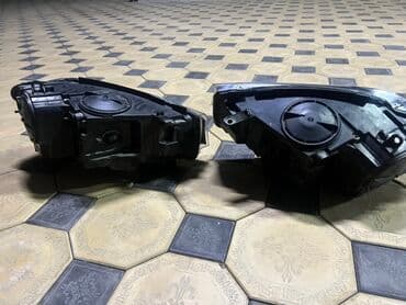 Комплект передних фар BMW 2018 г., Б/у, Аналог, Китай at lalafo.kg Комплект передних фар BMW 2018 г., Б/у, Аналог, Китай