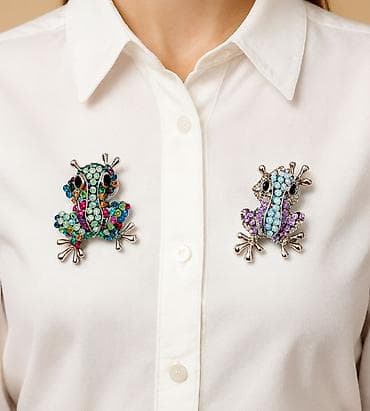 Броши лягушки со стразами 🐸✨ Яркие, эффектные броши-лягушки at lalafo.kg Броши лягушки со стразами 🐸✨ Яркие, эффектные броши-лягушки