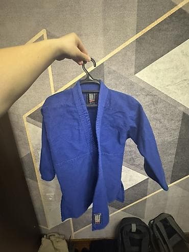 Кимоно (ги) для джиу‑джитсу/дзюдо, синее(бонусом идет белый пояс к at lalafo.kg Кимоно (ги) для джиу‑джитсу/дзюдо, синее(бонусом идет белый пояс к