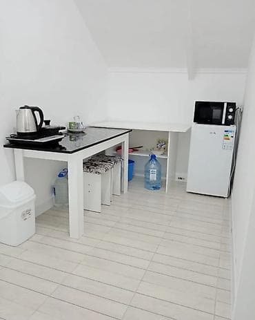 1 комната, Без подселения, С мебелью частично at lalafo.kg 1 комната, Без подселения, С мебелью частично