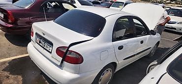 Daewoo Lanos: 1999 г., 1.5 л, Механика, Бензин, Седан at lalafo.kg Daewoo Lanos: 1999 г., 1.5 л, Механика, Бензин, Седан