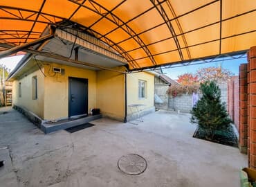 Дом, 93 м², 5 комнат, Собственник, Евроремонт at lalafo.kg Дом, 93 м², 5 комнат, Собственник, Евроремонт