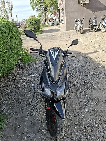 Скутер Samurai Jet Moto 150 куб. см, Бензин, Б У "Со скутером все at lalafo.kg Скутер Samurai Jet Moto 150 куб. см, Бензин, Б У "Со скутером все