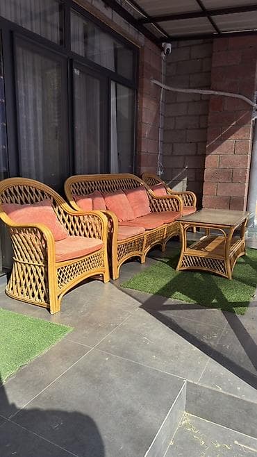 Таунхаус, Радуга Вест ЦО Радуга West, Детская площадка, Парковка, стоянка, Охраняемая территория at lalafo.kg — 4 Таунхаус, Радуга Вест ЦО Радуга West, Детская площадка, Парковка, стоянка, Охраняемая территория — 4