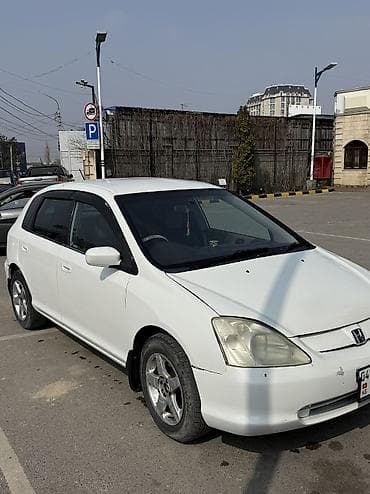 Honda Civic: 2000 г., 1.5 л, Автомат, Бензин, Хэтчбэк at lalafo.kg Honda Civic: 2000 г., 1.5 л, Автомат, Бензин, Хэтчбэк