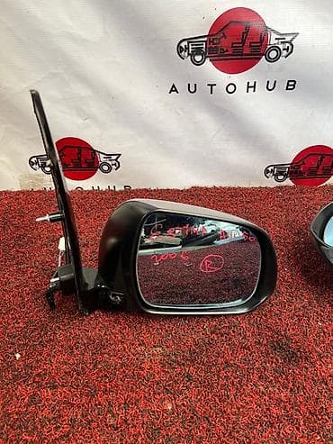 Зеркало боковое TOYOTA Estima R50 2006 прав. (б/у) at lalafo.kg Зеркало боковое TOYOTA Estima R50 2006 прав. (б/у)