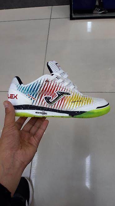 Мужские кроссовки, 38, Joma, Новый, цвет - Белый, Бесплатная доставка at lalafo.kg Мужские кроссовки, 38, Joma, Новый, цвет - Белый, Бесплатная доставка