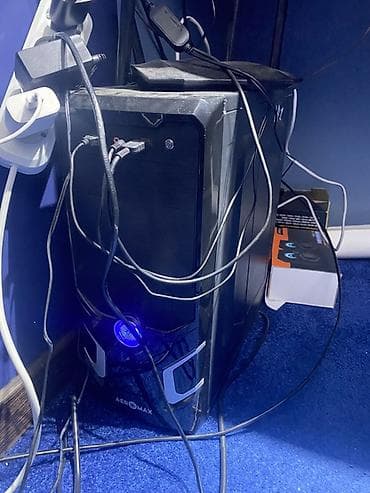 Комплект офисной мебели, Б/у, цвет - Черный at lalafo.kg Комплект офисной мебели, Б/у, цвет - Черный