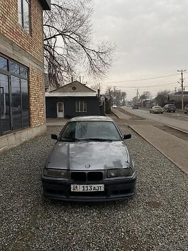 Капот BMW, Б/у at lalafo.kg Капот BMW, Б/у
