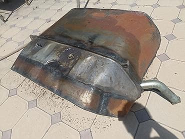 Бак топливный б/у металлический для автомобиля. - Материал: сталь. - at lalafo.kg Бак топливный б/у металлический для автомобиля. - Материал: сталь. -