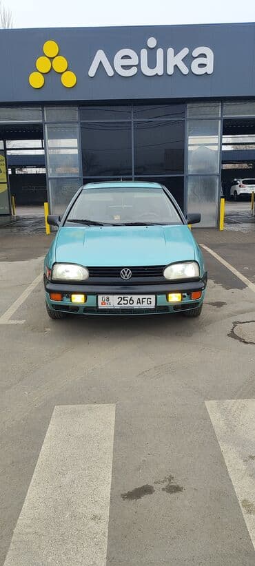 Volkswagen Golf: 1993 г., 1.6 л, Механика, Бензин at lalafo.kg Volkswagen Golf: 1993 г., 1.6 л, Механика, Бензин