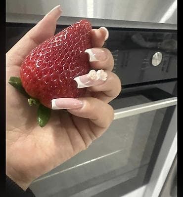 💅 Маникюр и педикюр с любовью к деталям 💅 Девочки, приглашаю вас на at lalafo.kg 💅 Маникюр и педикюр с любовью к деталям 💅 Девочки, приглашаю вас на