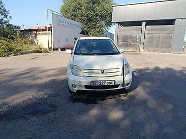 Scion: Toyota Ist: 2004 г., 1.3 л, Автомат, Бензин, Хэтчбэк at lalafo.kg — 4 Scion: Toyota Ist: 2004 г., 1.3 л, Автомат, Бензин, Хэтчбэк — 4