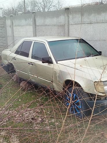 Mercedes-Benz W124: 1983 г., 2.5 л, Механика, Дизель, Седан at lalafo.kg Mercedes-Benz W124: 1983 г., 2.5 л, Механика, Дизель, Седан