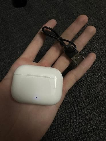 🔥Беспроводные наушники, заряд держут: 2-3часа🔥 - пара беспроводных at lalafo.kg 🔥Беспроводные наушники, заряд держут: 2-3часа🔥 - пара беспроводных