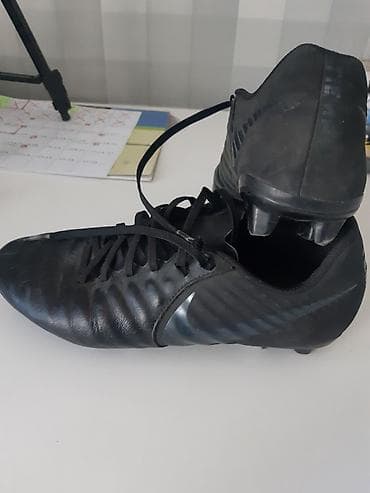 Бутсы Nike Tiempo оригинал Состояние хорошее Цена окончательная! at lalafo.kg Бутсы Nike Tiempo оригинал Состояние хорошее Цена окончательная!