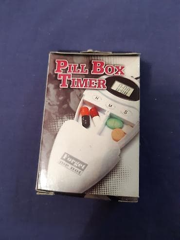 Набор из трёх разнородных товаров: 1) Органайзер для лекарств с at lalafo.kg Набор из трёх разнородных товаров: 1) Органайзер для лекарств с