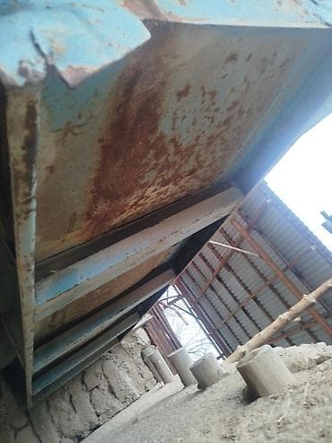 Кузов совок ЗИЛ, 1990 г., Б/у, Оригинал at lalafo.kg Кузов совок ЗИЛ, 1990 г., Б/у, Оригинал