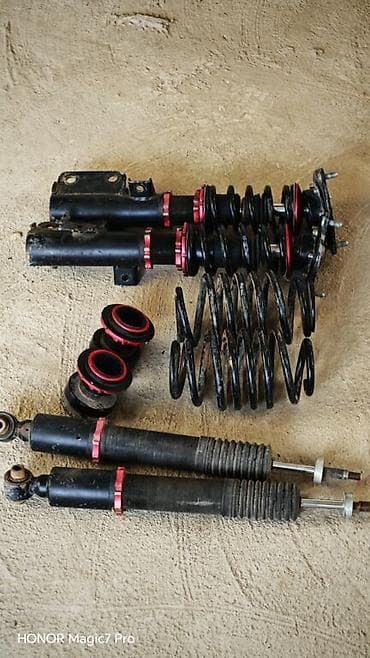 Комплект пружин амортизатора Toyota 2015 г., Б/у, Оригинал, Япония at lalafo.kg Комплект пружин амортизатора Toyota 2015 г., Б/у, Оригинал, Япония