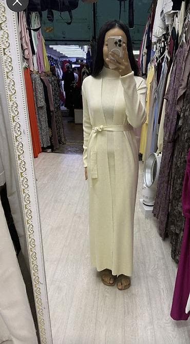 Комплект, цвет - Бежевый, Новый at lalafo.kg Комплект, цвет - Бежевый, Новый