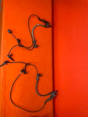 Датчик скорости Toyota Б/у, Оригинал at lalafo.kg Датчик скорости Toyota Б/у, Оригинал