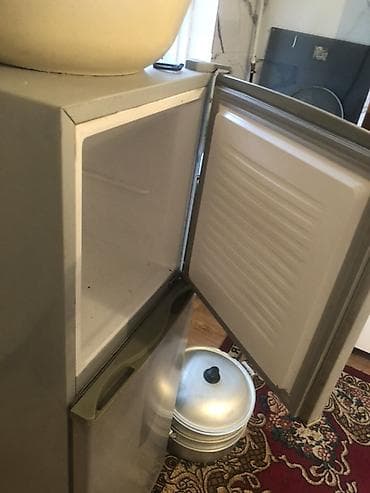 Вафля бышыргычтар: Муздаткыч Avest, Эки камералуу lalafo.kg да — 1 Вафля бышыргычтар: Муздаткыч Avest, Эки камералуу — 1