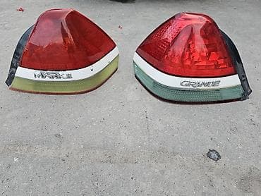 Задние фонари комплект (левая и правая) для Toyota Mark II 110 кузов at lalafo.kg Задние фонари комплект (левая и правая) для Toyota Mark II 110 кузов